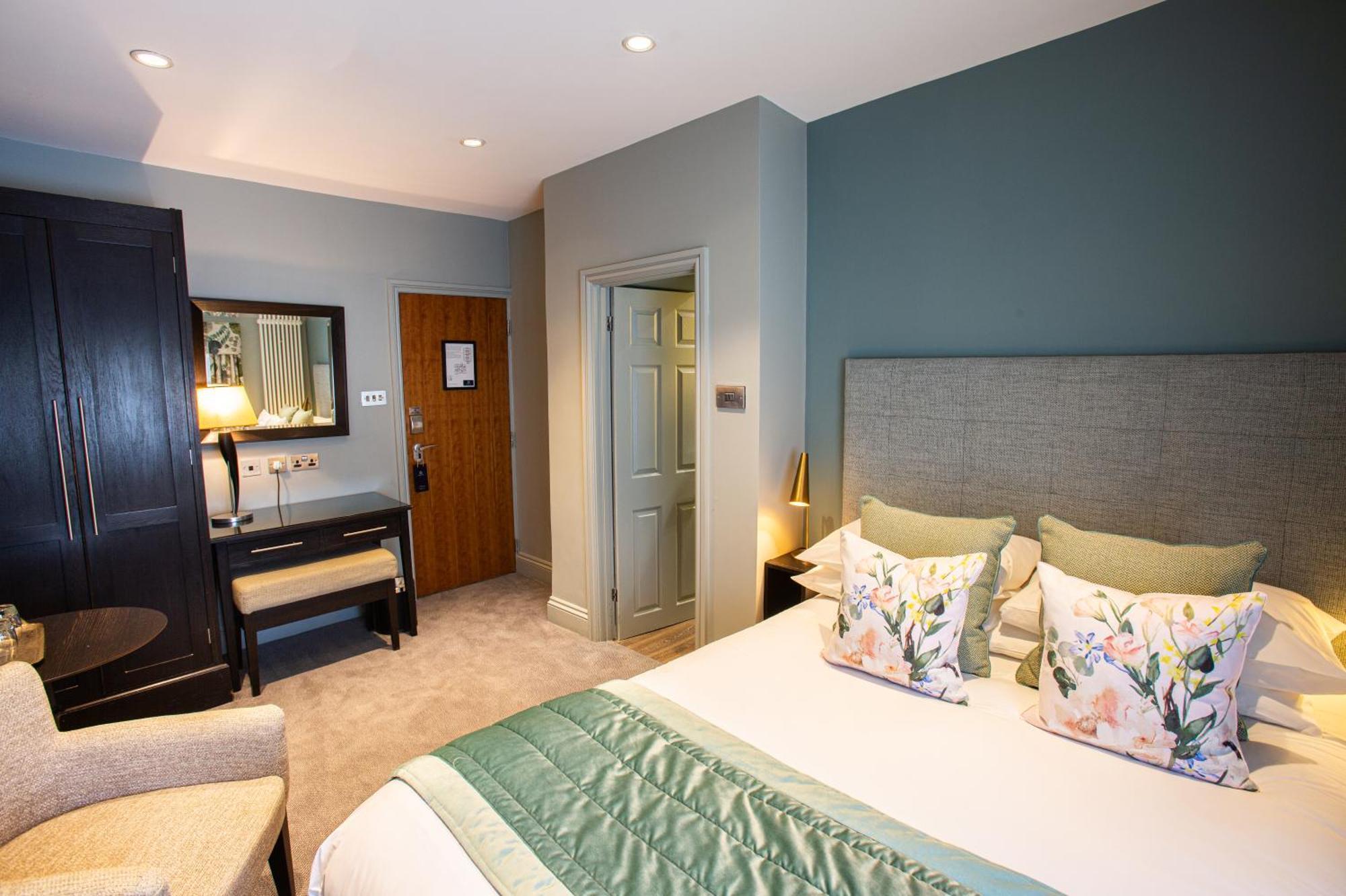 Hotel Hogarths à Solihull Extérieur photo